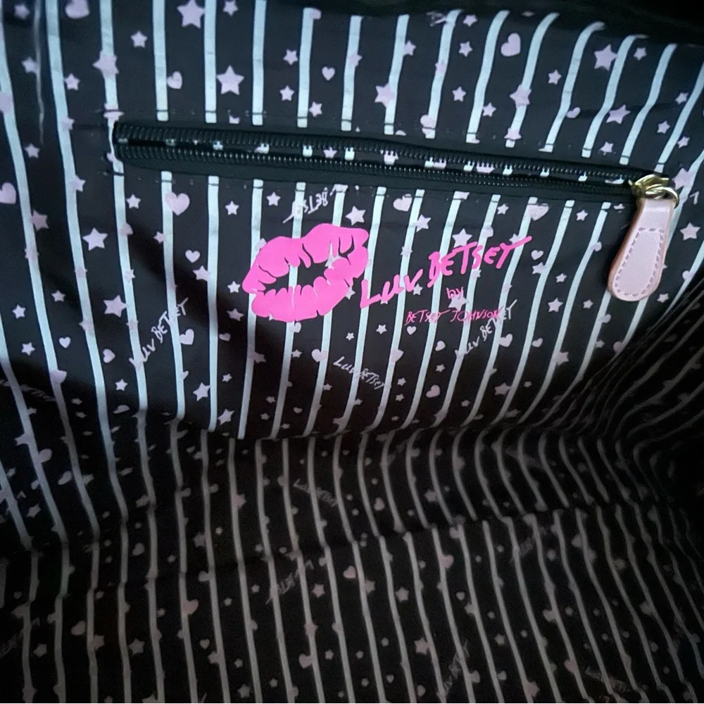 Betsey Johnson Black and Pink Striped weekend duffel bag - Picture 5 of 7